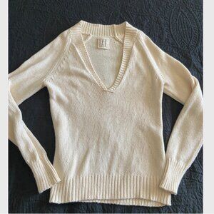 Vintage Old Navy Clothing Co Deep V-Neck Cream Colored Fisherman's Sweater Sz L